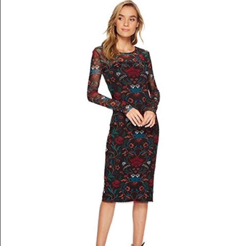 Keep It Fly Long Sleeve Midi Dress